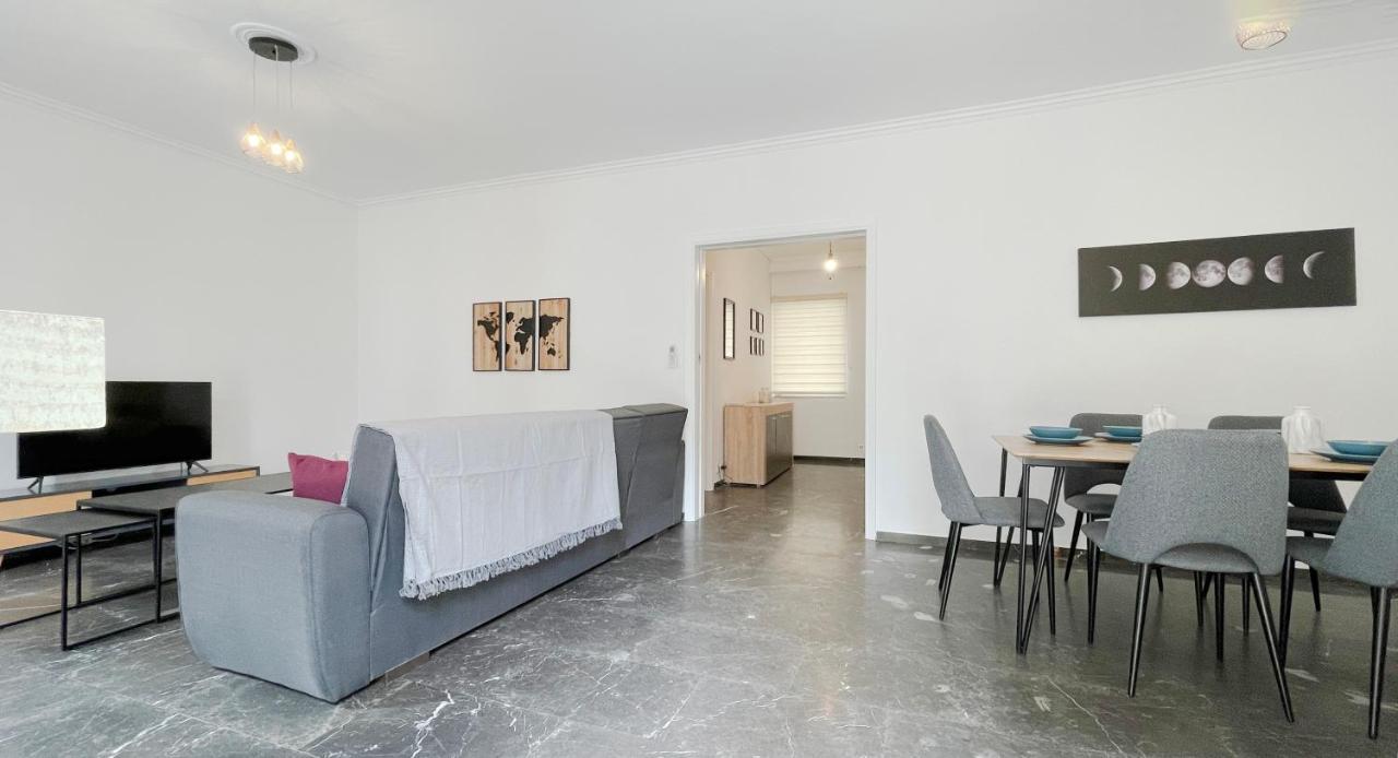アテネFilis Sunny 80Sqm Apt In Viktoriaアパートメント エクステリア 写真